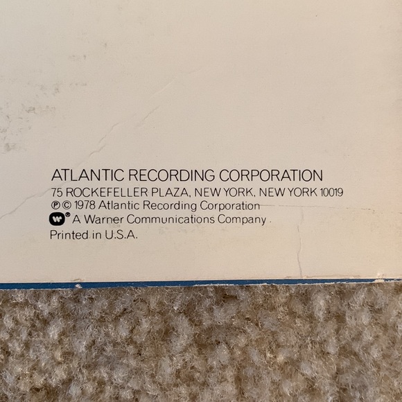 Vintage C’est Chic Vinyl Album, 1978 - Picture 3 of 11